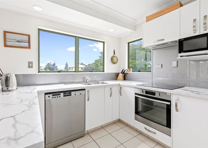  at 44A Percy Road, Papamoa, Tauranga, Bay Of Plenty