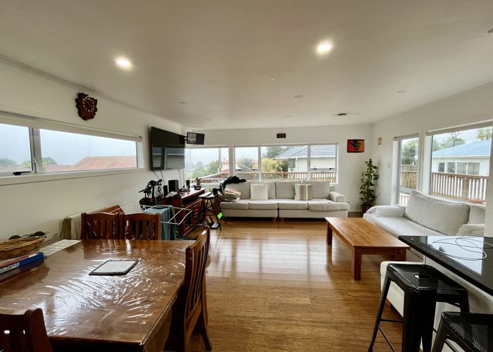  at Blockhouse Bay, Auckland City, Auckland