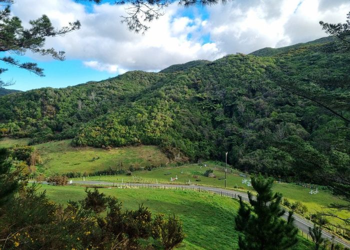  at 186 Stratton Street, Normandale, Lower Hutt, Wellington