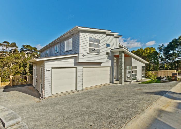  at 61 Bernard Magnus Lane, Greenhithe, North Shore City, Auckland