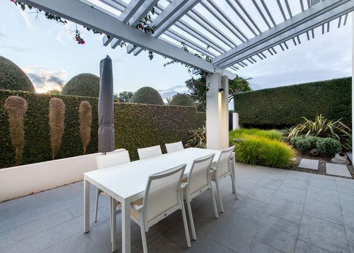 at 19 Muritai Road, Milford, North Shore City, Auckland