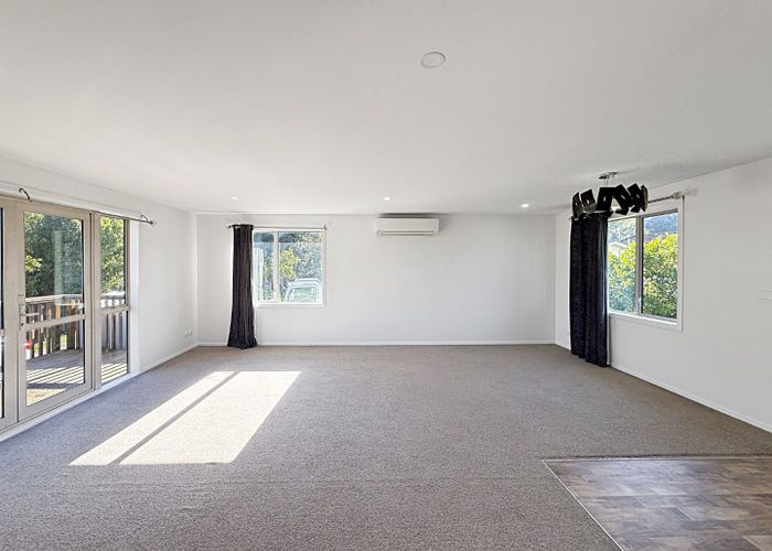  at 69 Main Road, Wainuiomata, Lower Hutt, Wellington