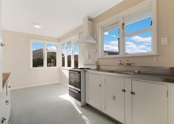  at 32 Carisbrooke Street, Aranui, Christchurch City, Canterbury