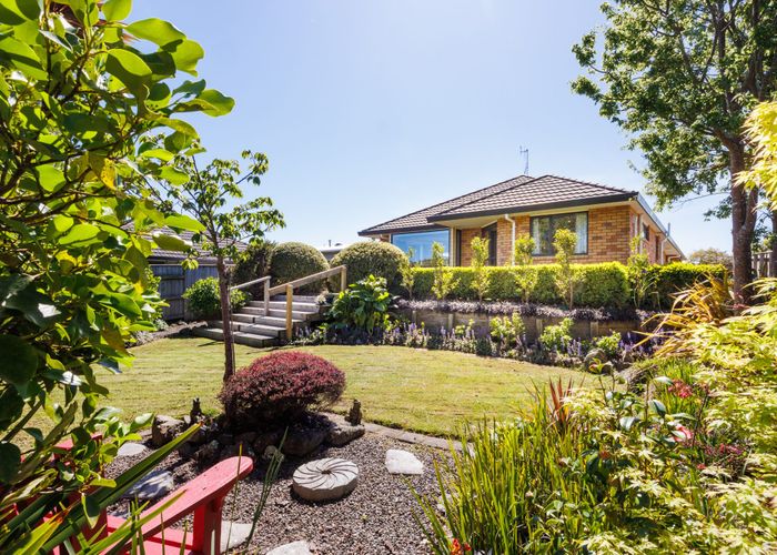  at 23 Johnstone Drive, Fitzherbert, Palmerston North, Manawatu / Whanganui