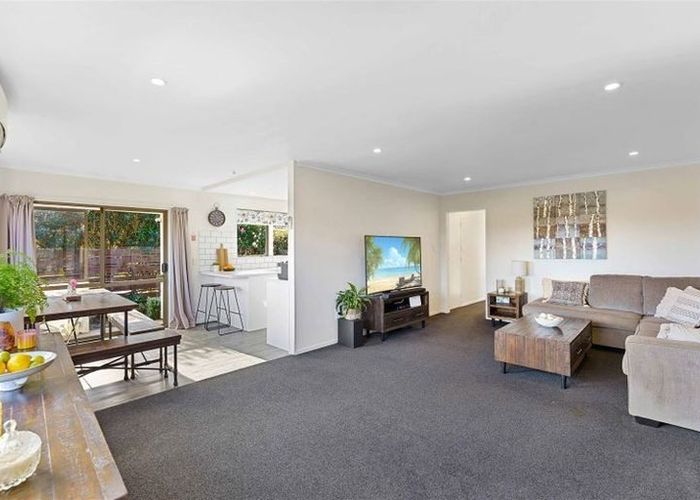  at 34A Rewarewa Crescent, Waikanae