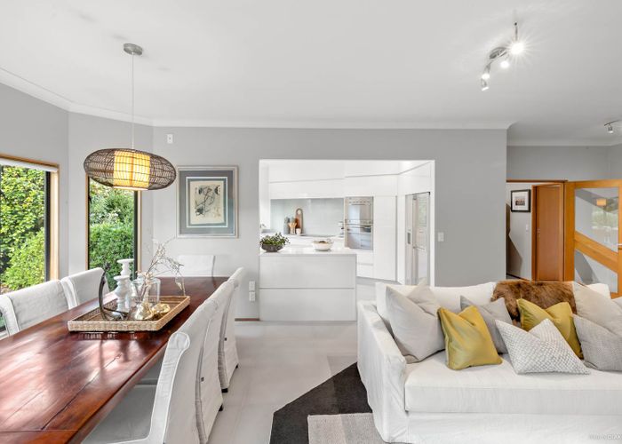  at 5 Helland Drive, Drury