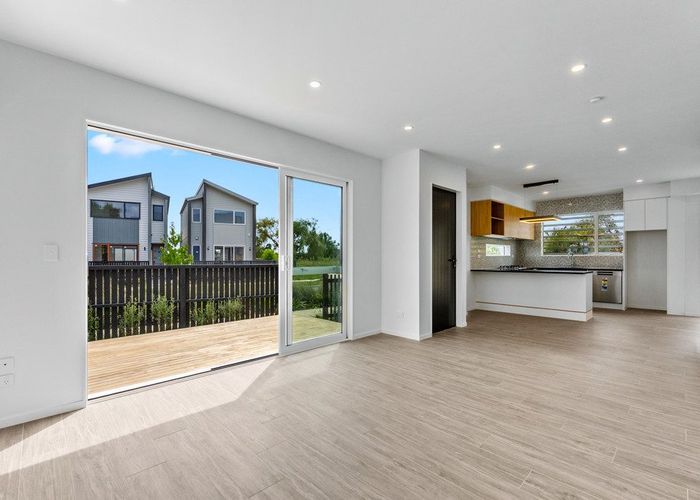  at 2 Taiheru Road, Karaka, Franklin, Auckland