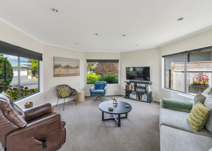  at 34 Kensington Drive, Taradale, Napier