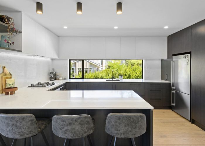  at 2 Wedgewood Avenue, Cashmere, Christchurch