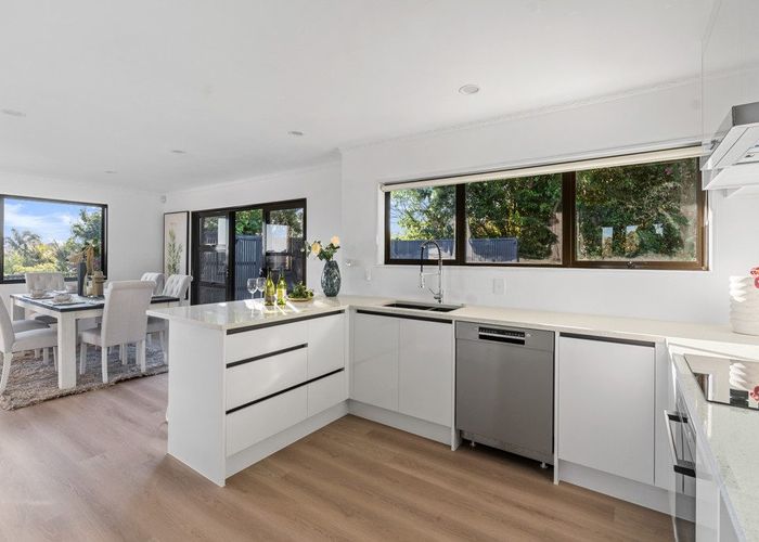  at 50 Norman Lesser Drive, Saint Johns, Auckland