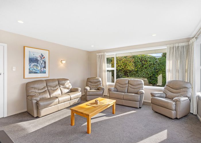 at 25 Grimseys Road, Redwood, Christchurch City, Canterbury