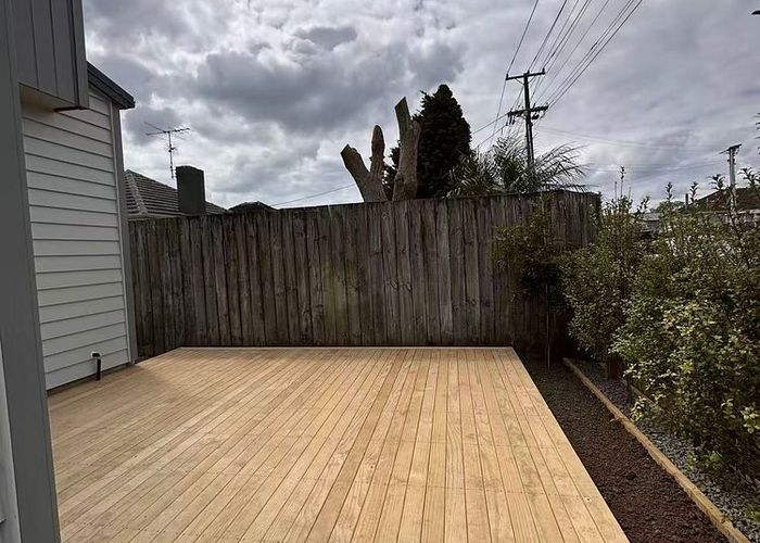  at 20A Edwards Avenue, Henderson, Waitakere City, Auckland