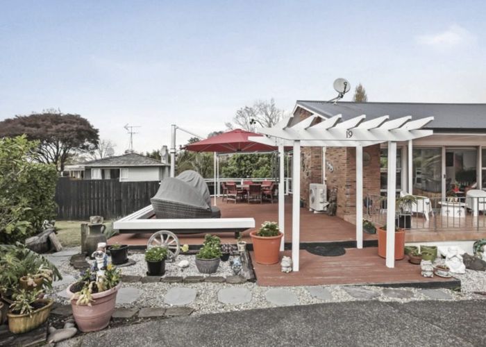  at 19 Merchant Avenue, Te Atatu South, Waitakere City, Auckland