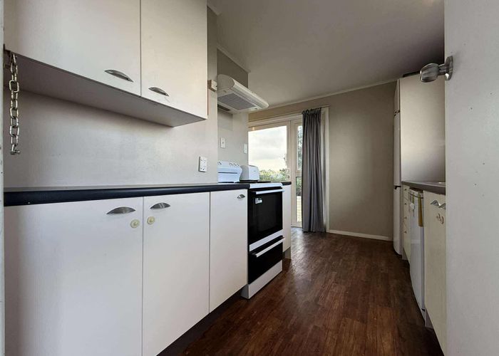  at 52 Ruskin Road, Newlands, Wellington, Wellington
