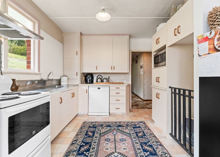  at 21 Centennial Avenue, Helensburgh, Dunedin