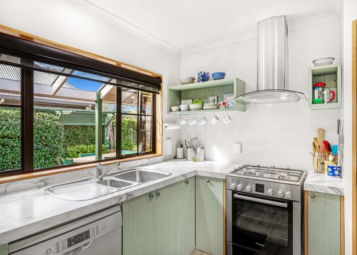  at 27a Collingwood St, Hokowhitu, Palmerston North, Manawatu / Whanganui