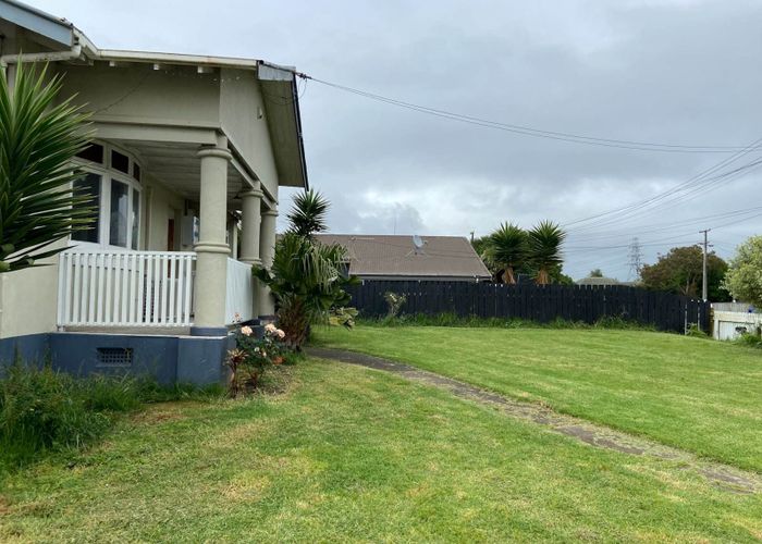  at 21 Driver Road, Mangere East, Auckland