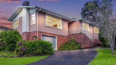  at 137 Moore Street, Hillcrest, Auckland