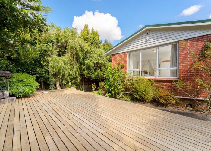  at 124 Edmonton Road, Te Atatu South, Waitakere City, Auckland