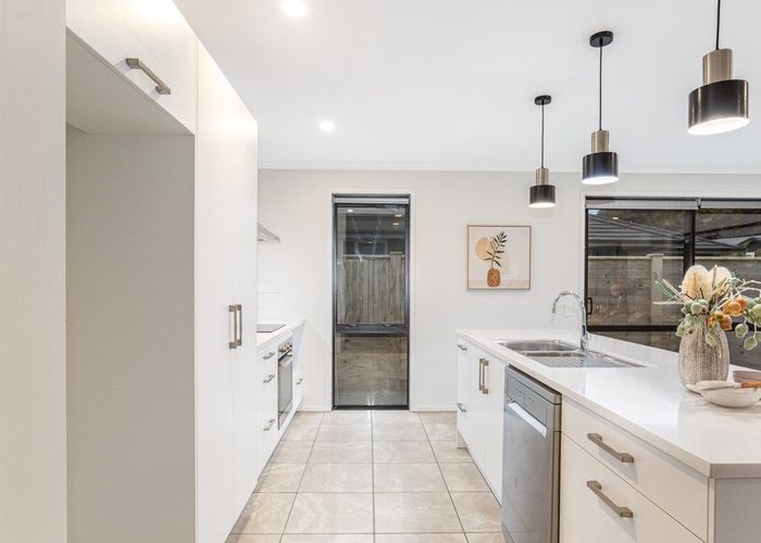  at 64 Tradewinds Drive, Whitby, Porirua, Wellington