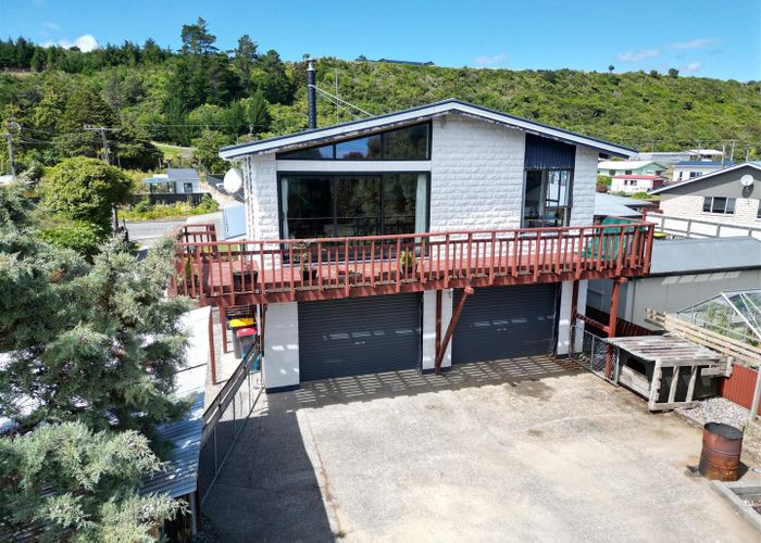  at 30 Ogilvie Road, Gladstone, Greymouth