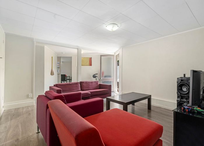  at 125A Vodanovich Road, Te Atatu South, Auckland