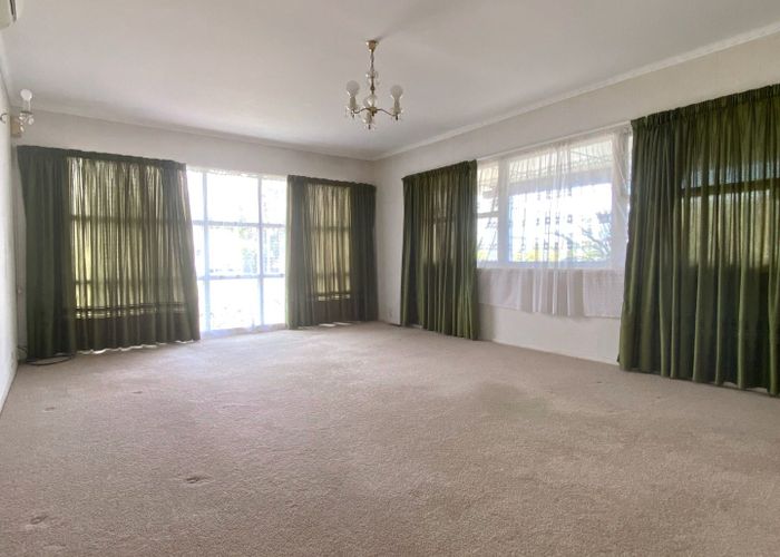  at 4 Roadley Avenue, Sunnyhills, Auckland