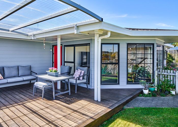  at 12b Kentwood Drive, Woodridge, Wellington, Wellington