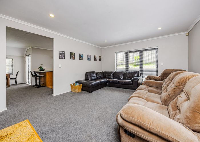  at 31D Chieftain Rise, Goodwood Heights, Manukau City, Auckland
