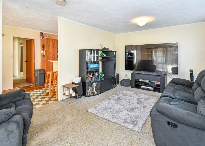  at 3 Leven Lane, Totara Heights, Auckland