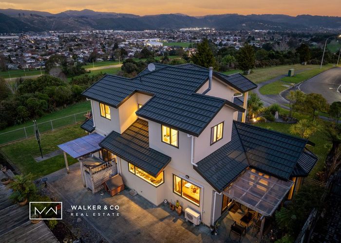  at 2 Kirton Drive, Riverstone Terraces, Upper Hutt, Wellington