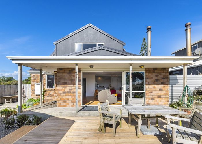  at 11 Rodney Avenue, Te Horo Beach