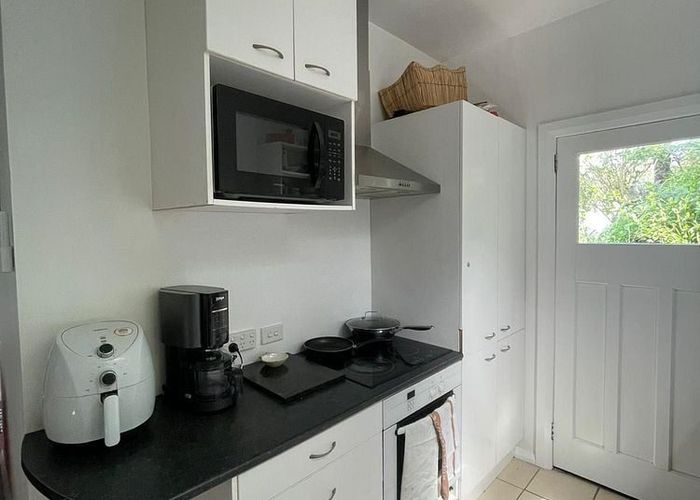  at 39 Adams Terrace, Aro Valley, Wellington, Wellington