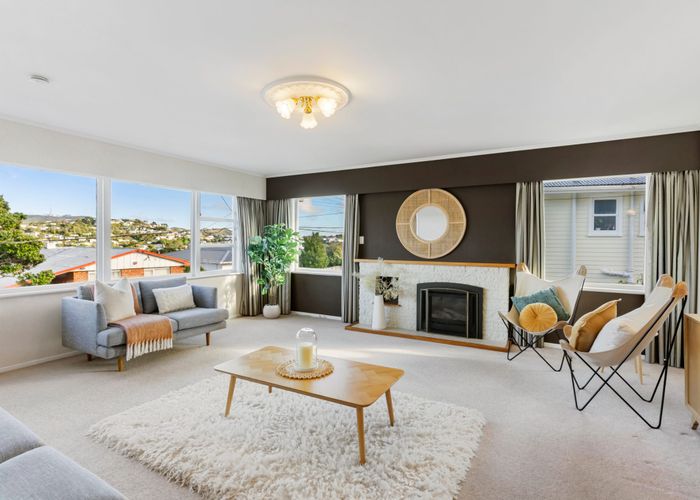  at 20 Longcroft Terrace, Newlands, Wellington, Wellington