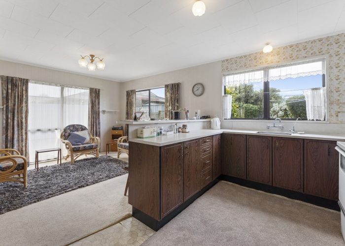  at 24 Exeter Crescent, Springvale, Whanganui