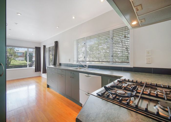  at 5 Dell Way, Bucklands Beach, Manukau City, Auckland
