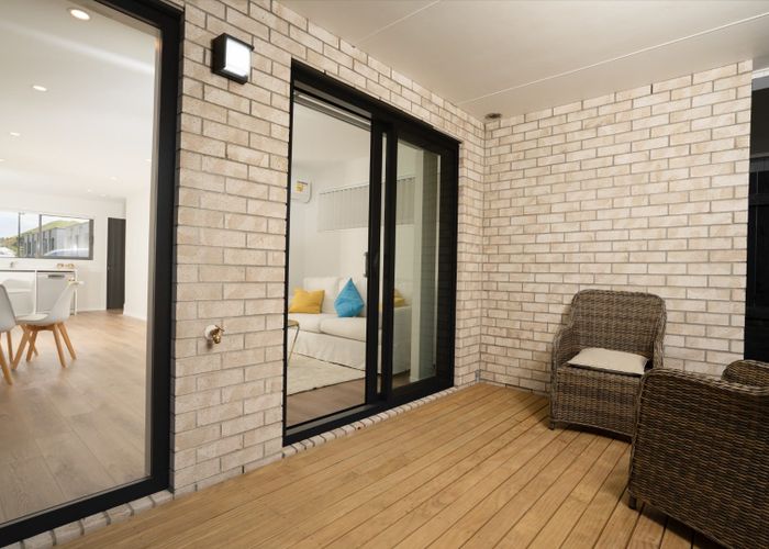  at 15 Tukari Lane, Mangere Bridge, Auckland