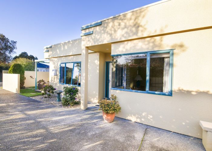  at 2A Cambridge Terrace, Taradale, Napier, Hawke's Bay
