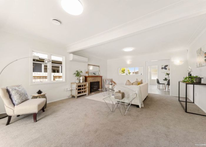  at 24 Taikata Road, Te Atatu Peninsula, Waitakere City, Auckland