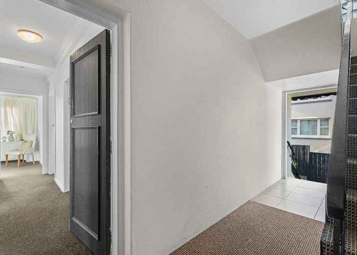  at 2/129 Victoria Avenue, Remuera, Auckland City, Auckland