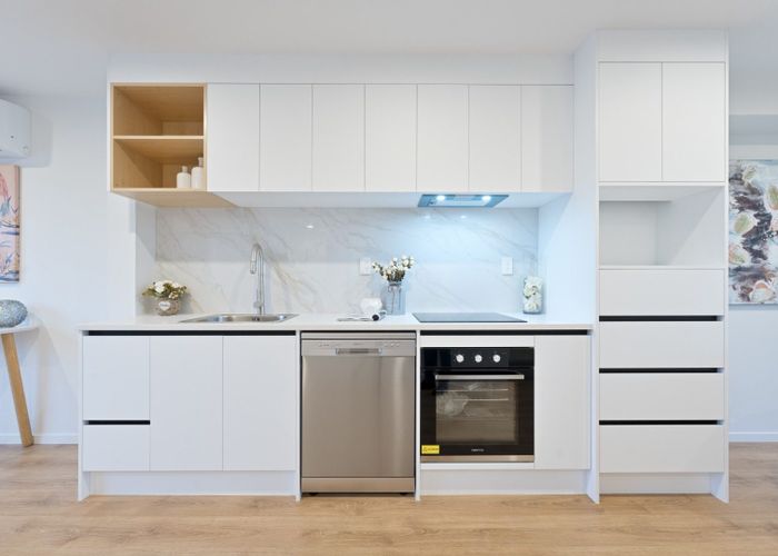  at 11 Hereford Street, Te Atatu Peninsula, Auckland