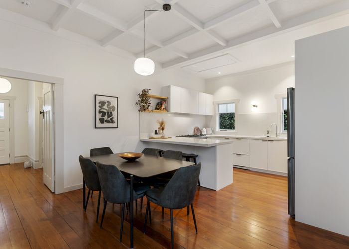  at 32 Livingstone Street, Westmere, Auckland