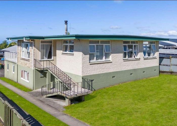  at 10 Fairview Place, Te Puke