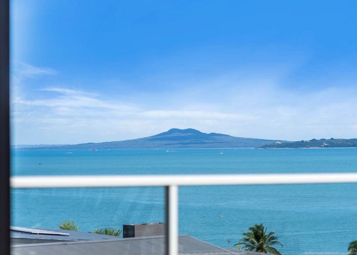  at 4 Moana Terrace, Maraetai, Auckland