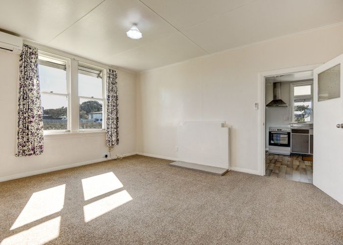  at 18 Cornfoot Street, Castlecliff, Whanganui, Manawatu / Whanganui