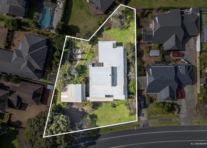  at 32 Sunderlands Road, Half Moon Bay, Manukau City, Auckland