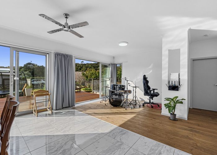  at 962 Kahikatea Flat Road, Kaukapakapa