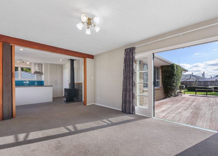  at 15 Ebony Street, Bishopdale, Christchurch City, Canterbury
