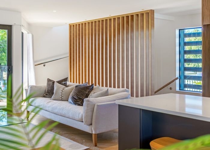  at 16 Mapau Road, Greenlane, Auckland City, Auckland
