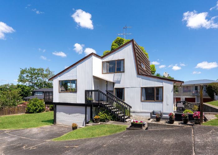  at 44 Mirrabooka Avenue, Botany Downs, Manukau City, Auckland